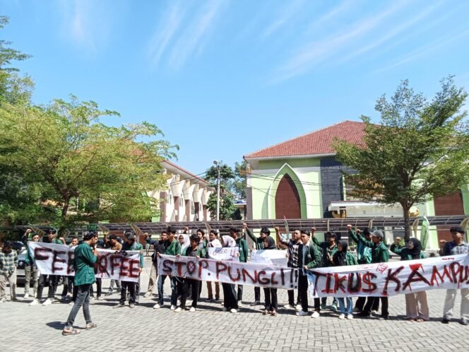 
					Mahasiswa FEBI UIN Raden Intan Lampung Gelar Aksi, Desak Tindak Dugaan Pungli oleh Oknum Dosen