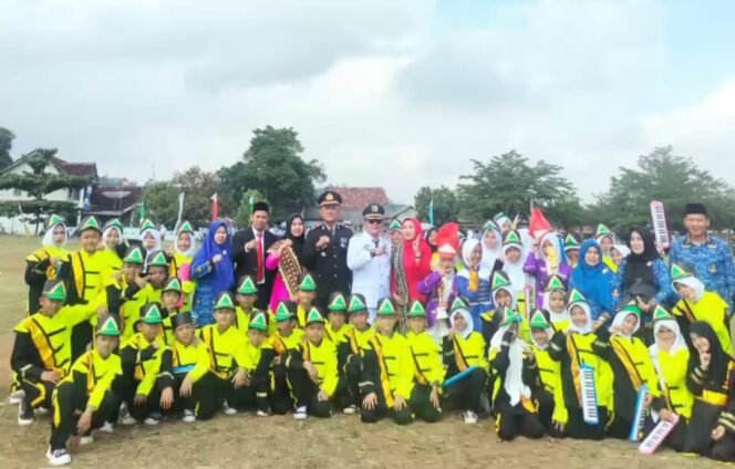 
					Bangga! Drumband Bahana Wira Yudha Meriahkan Upacara HUT RI Ke-80 Kecamatan Kedondong