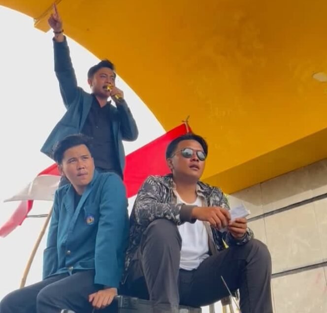 
					Lampung Bukan Panggung Pencitraan Adies Kadis, Rafly Nugraha: HMI Tolak Adies