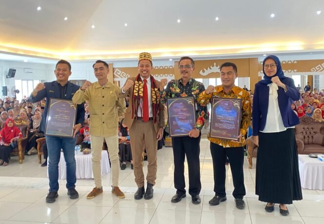 
					Gelar Seminar Nasional, Nurul Azmi: Karang Taruna Konsisten Kawal Kemajuan Pendidikan Pesawaran